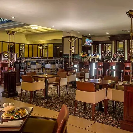Grand Hotel 